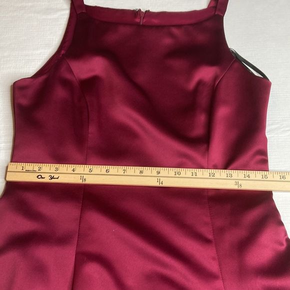 Betsy & Adams Dress Gown Burgundy with Wrap Gown Dress - Picture 15 of 16